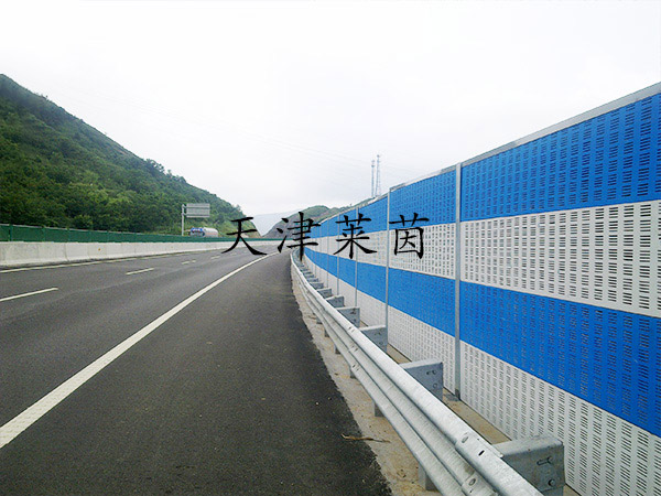 <a href=http://vzwtcom.cn/news_article?news_id=125>公路聲屏障</a>