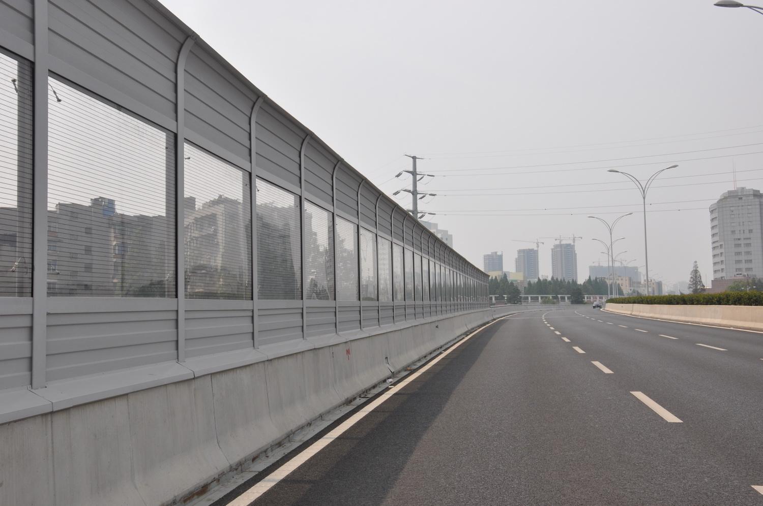 <a href=http://vzwtcom.cn/news_article?news_id=142>公路聲屏障</a>
